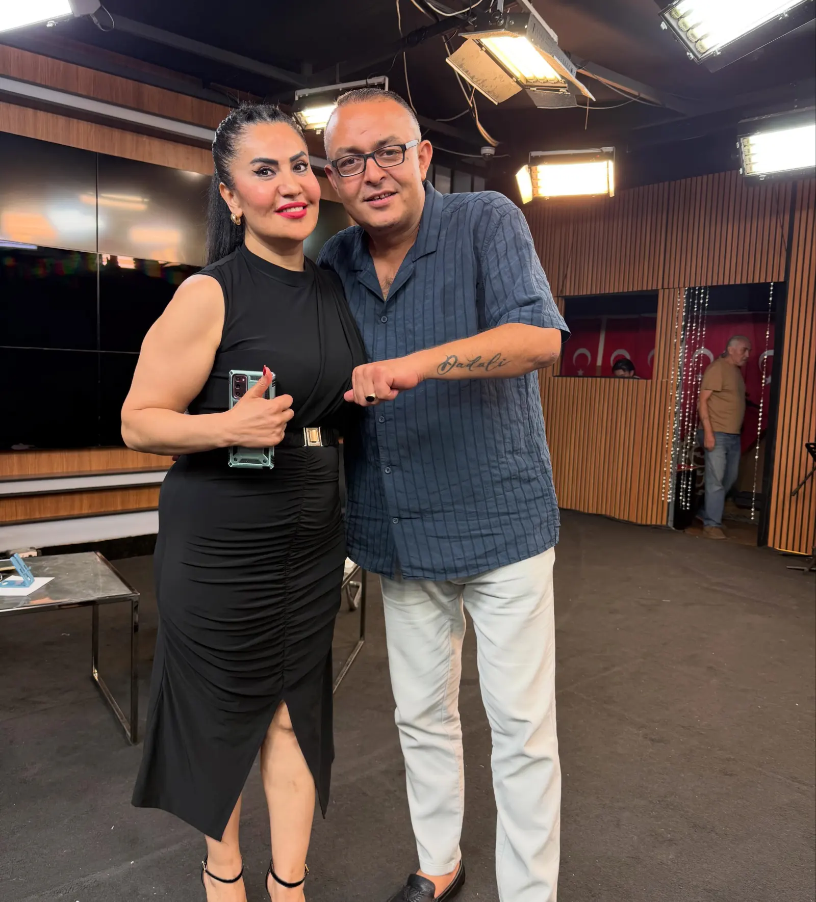 TV setinde Yıldız Doğan ile